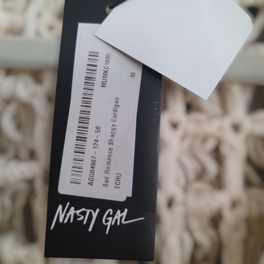*NWT* NASTY GAL , Bad Romance shaggy cardigan, ECRU, sz M - Picture 9 of 10